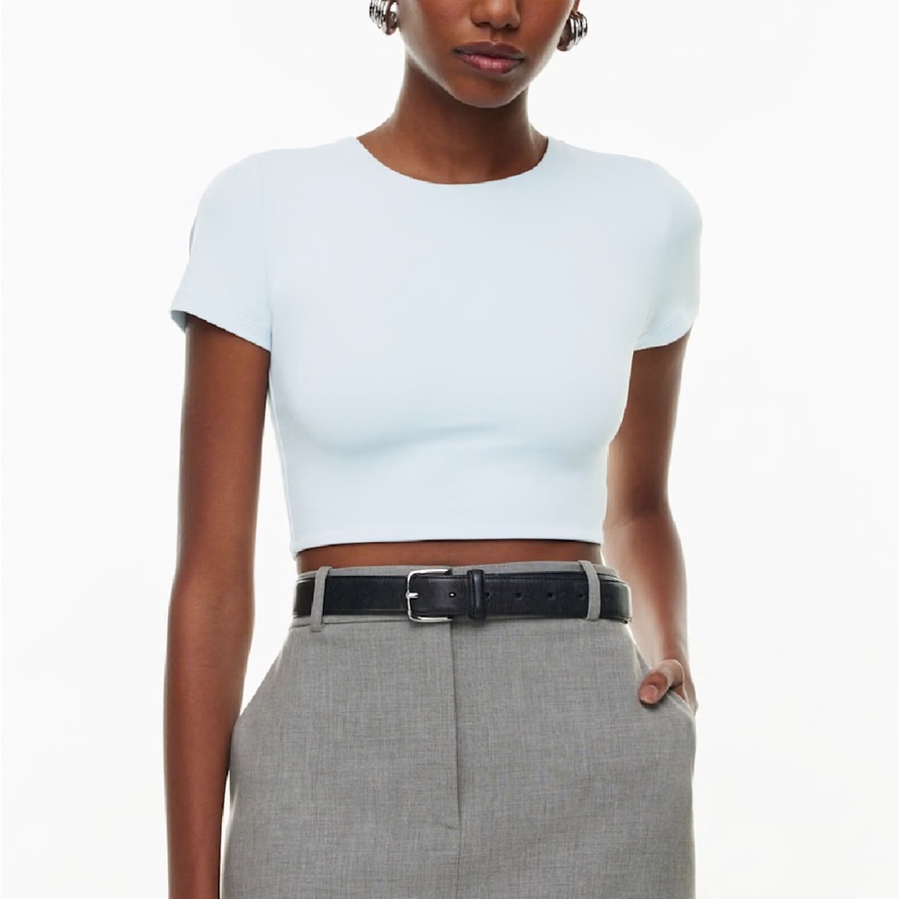 Aritzia Babaton Contour Crew Tee Light Blue